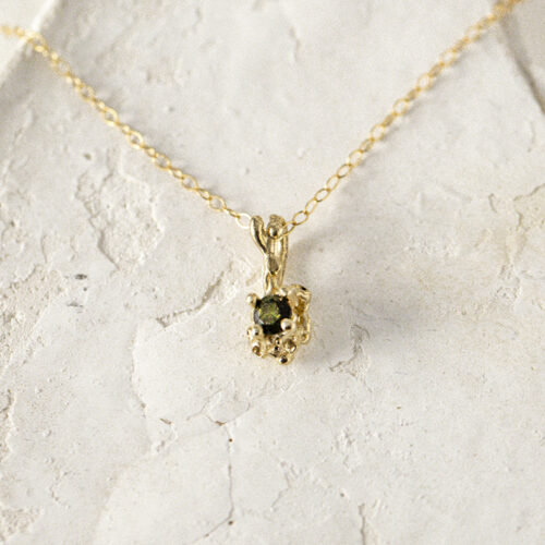collana punto luce
