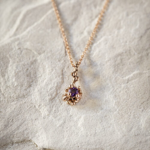 collana punto luce